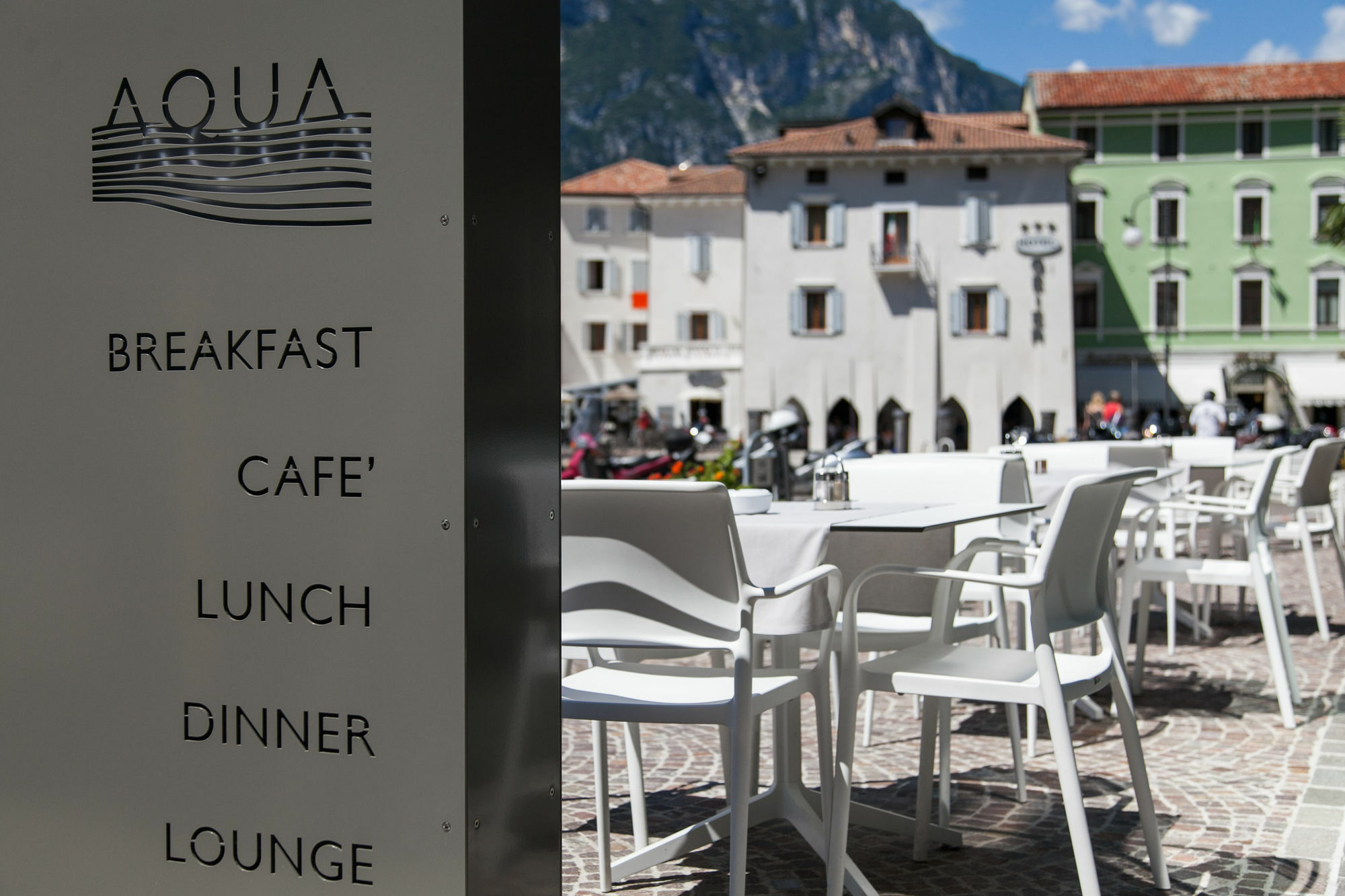 Hotel Lago Di Garda Nago Екстериор снимка
